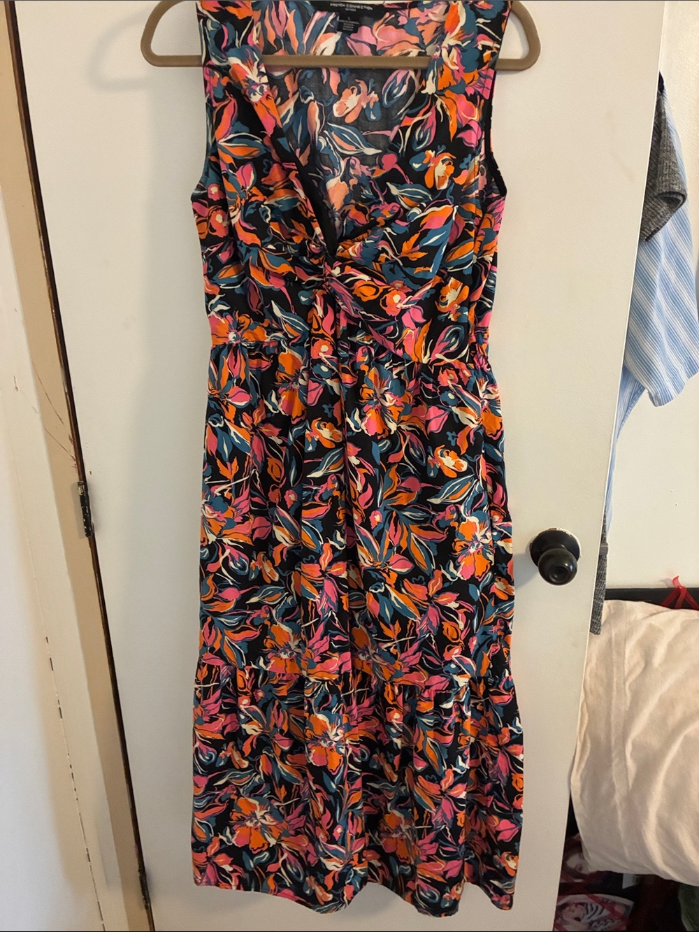 BOGO FREE-French Connection Floral Print Maxi Dress W/Twist Front Detail- Size L